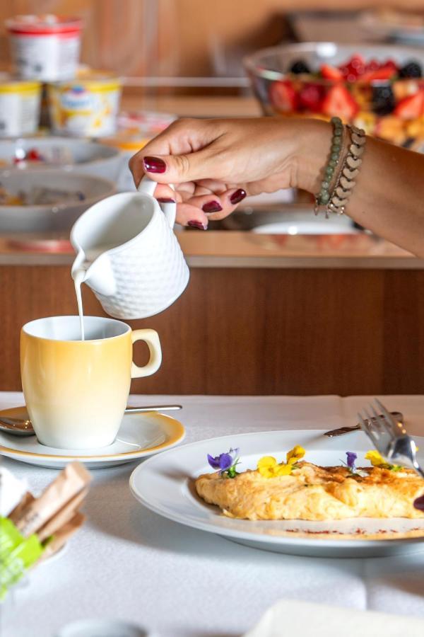 Hotel Cereda Sementina エクステリア 写真